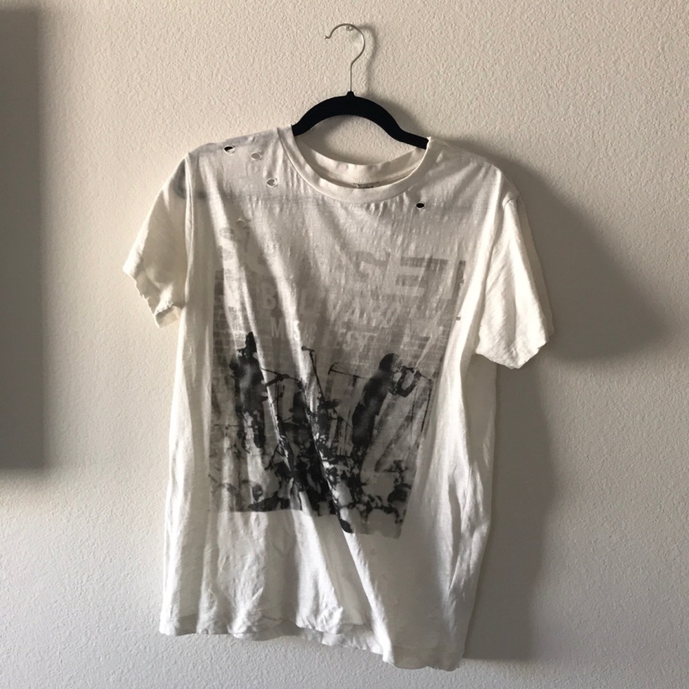 T-shirt